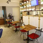 Otel Neva Flats Taksim 3*