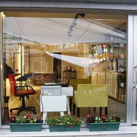 מלון Neva Flats Taksim 3*
