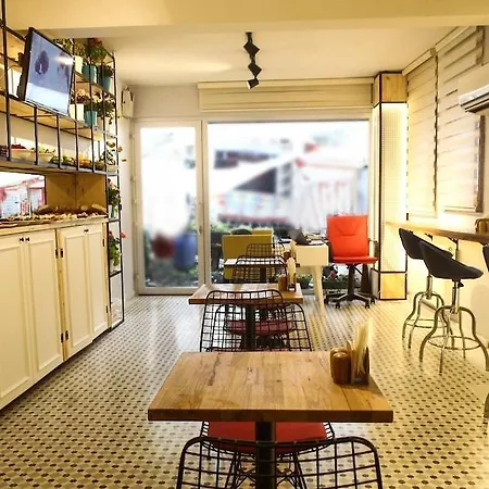 Neva Flats Taksim ホテル